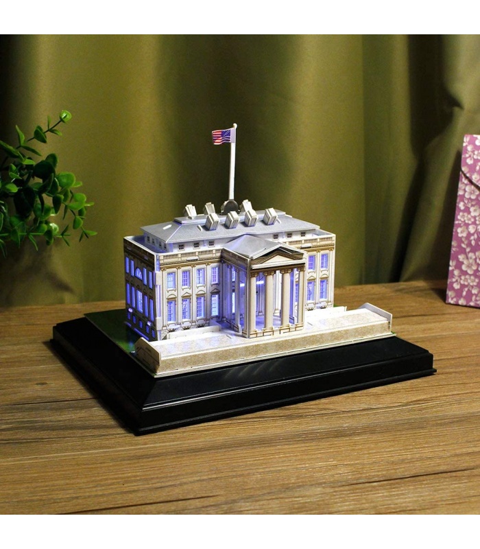 Cubicfun 3D Puzzle Weißes Haus L504h Mit LED-Leuchten Modellbau-Kits