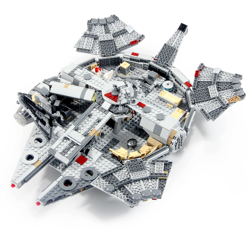 Benutzerdefinierte Star Wars Millennium Falcon Bausteine Spielzeug Set 1381 Stück