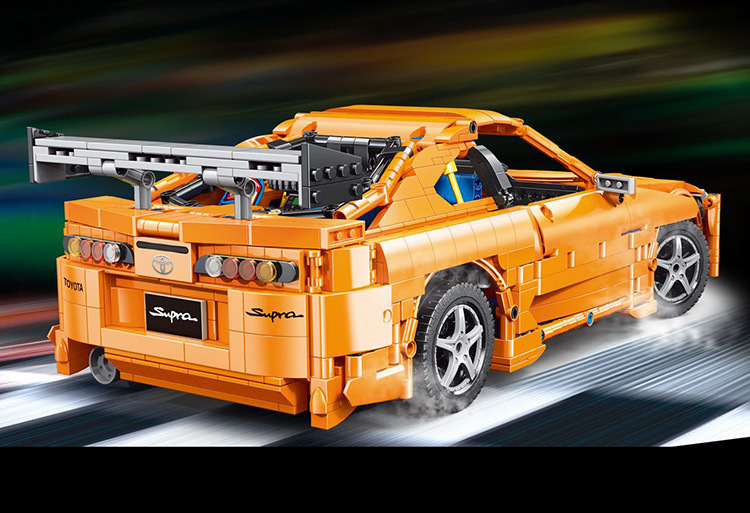 XINYU QC018 TOYOTA SUPAR A80 빌딩 벽돌 장난감 세트