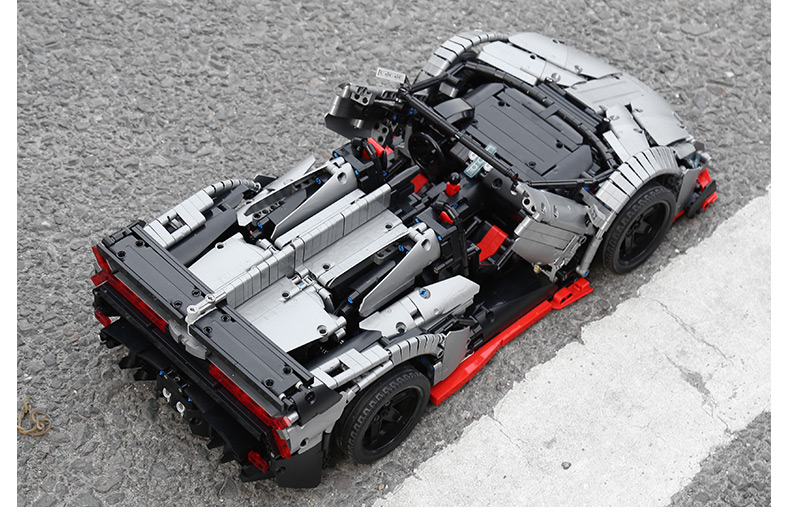 XINYU XQ1003 Lamborghini Poison Sportwagen Bauklötze Spielzeugset